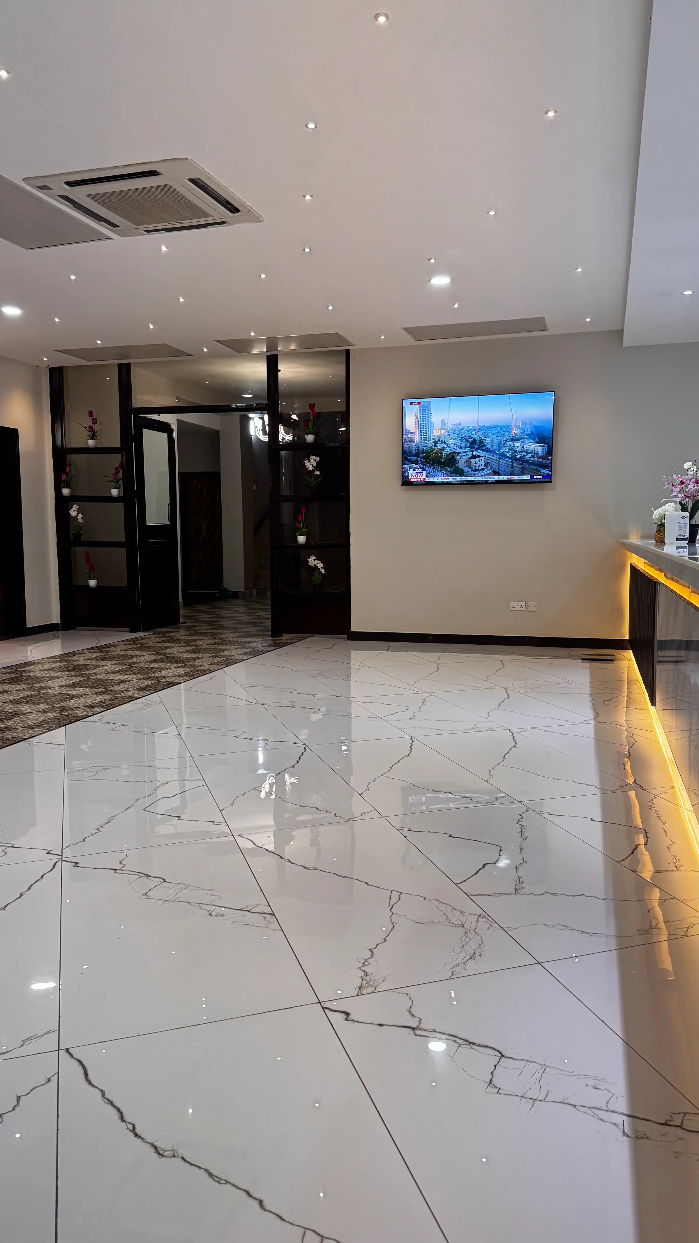 The lobby and reception at Nexus Resorts Hotel Plus
