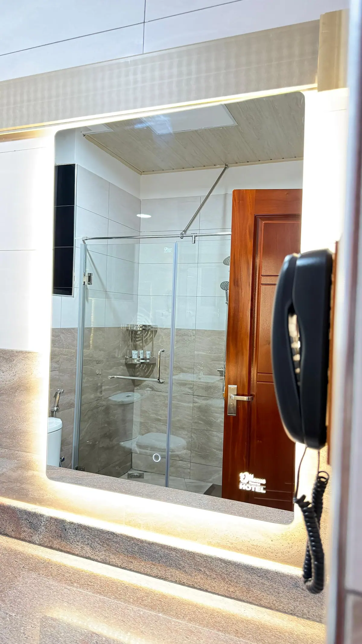 An en-suite bathroom